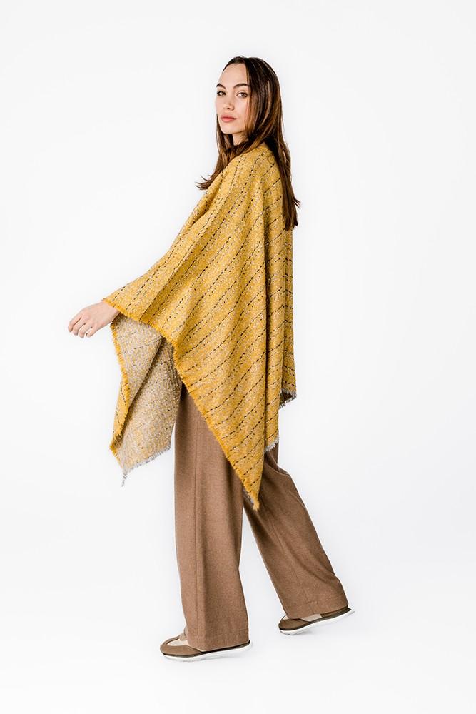 Abbacino Poncho con estampado a rayas en ámbar Liquidación
