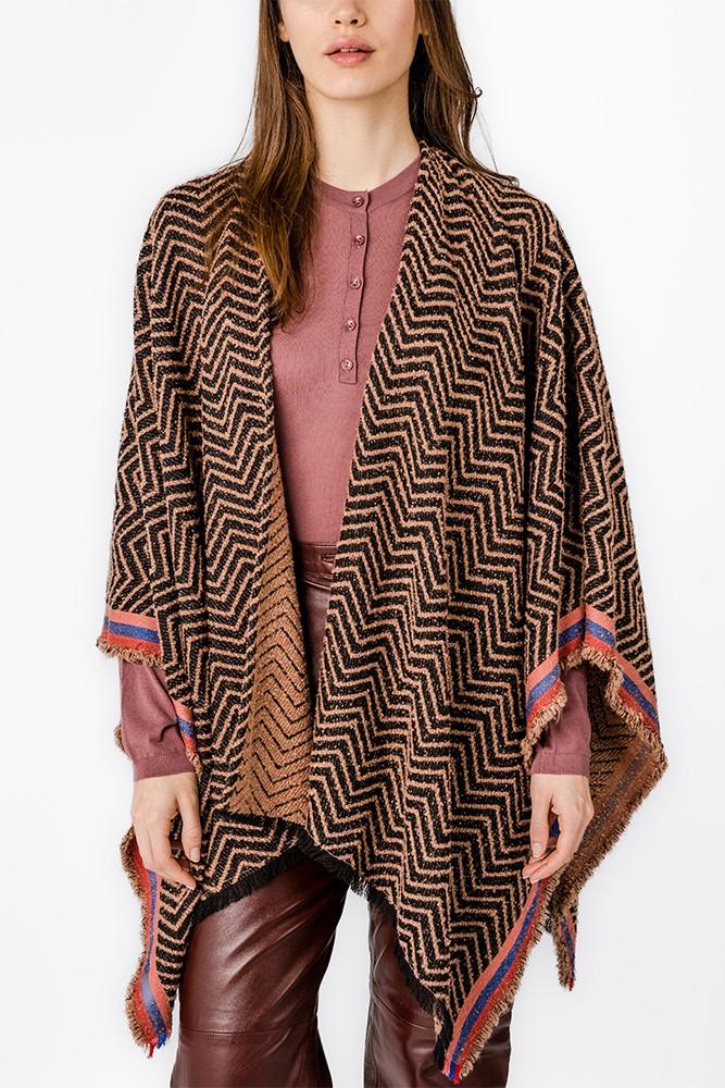 Abbacino Poncho con estampado geométrico en tonos rosas Envío gratis