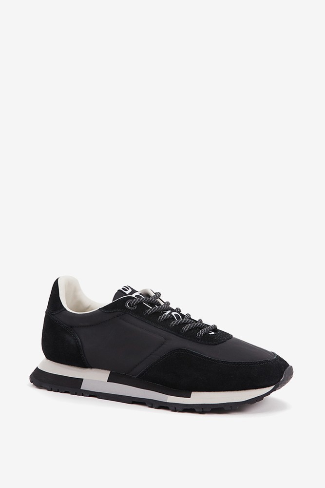 Abbacino Zapatilla de mujer en negro ÚLTIMAS EDICIONES