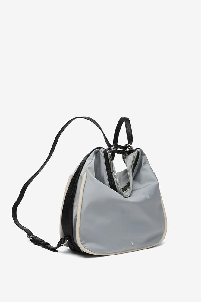Abbacino Bolso - mochila en materiales reciclados gris Ahorra y exporta