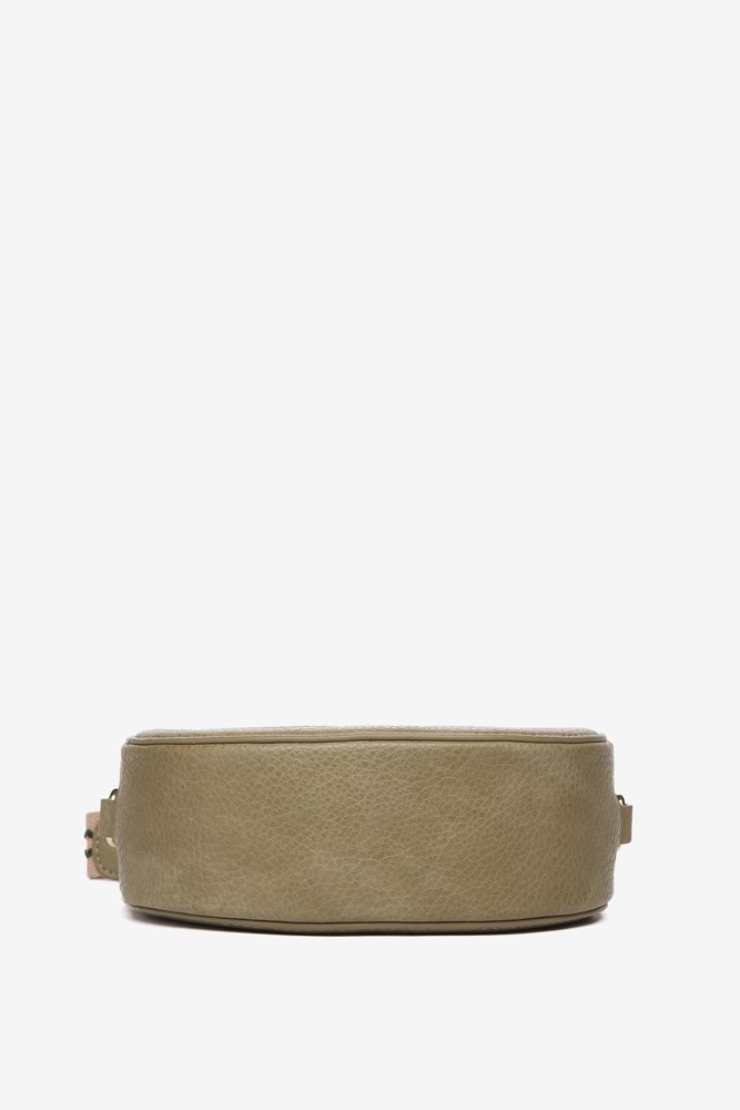 Abbacino Bandolera en materiales reciclados en verde Outlet online