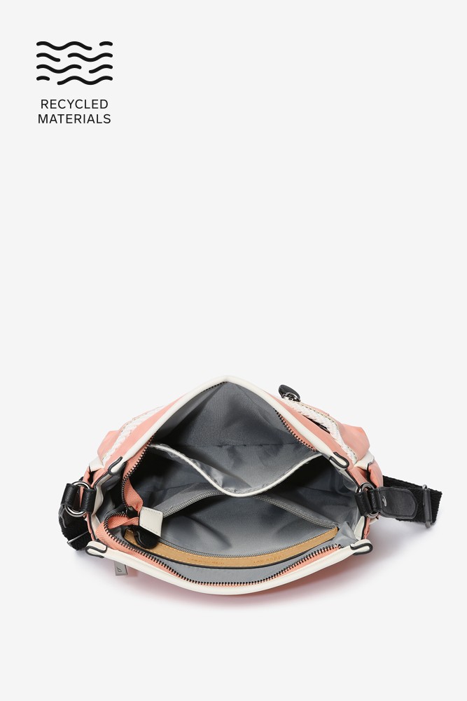 Abbacino Bandolera de mujer en tejidos reciclados coral En oferta