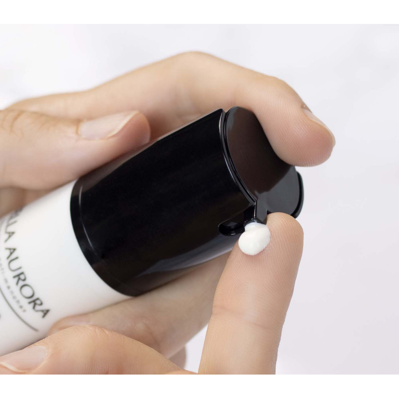 Bella Aurora bio10 forte Tratamiento despigmentante intensivo para piel sensible con SPF Rebajas de fin de temporada