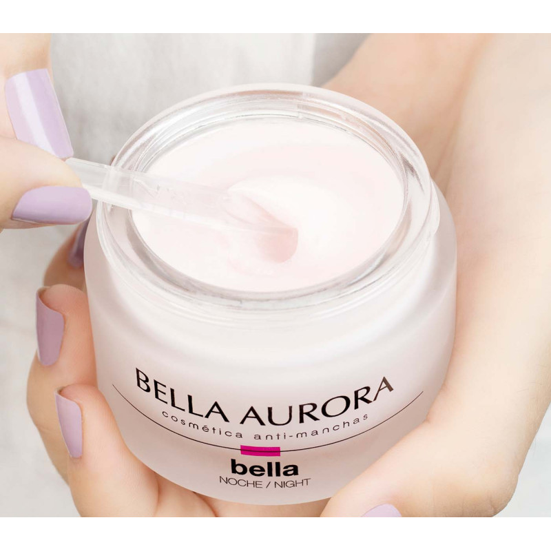 Bella Aurora Bella Crema de noche antiedad. Tratamiento reparador Envío internacional gratuito