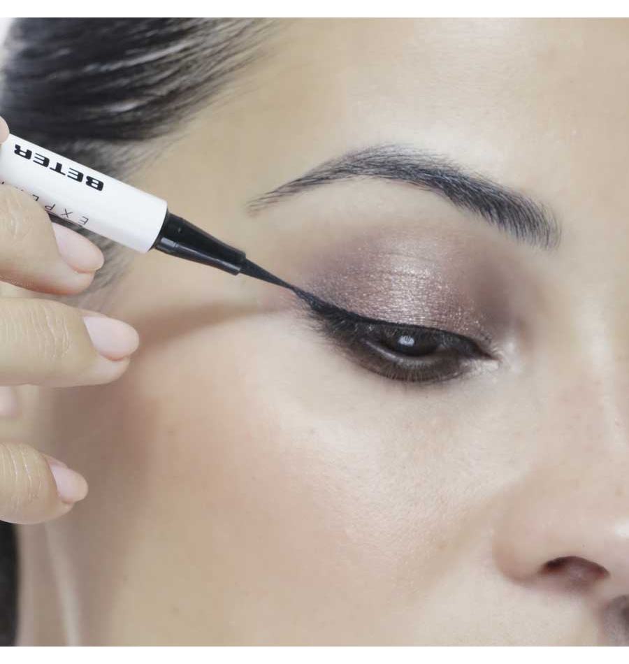Beter Eyeliner líquido de precisión. Negro Último día