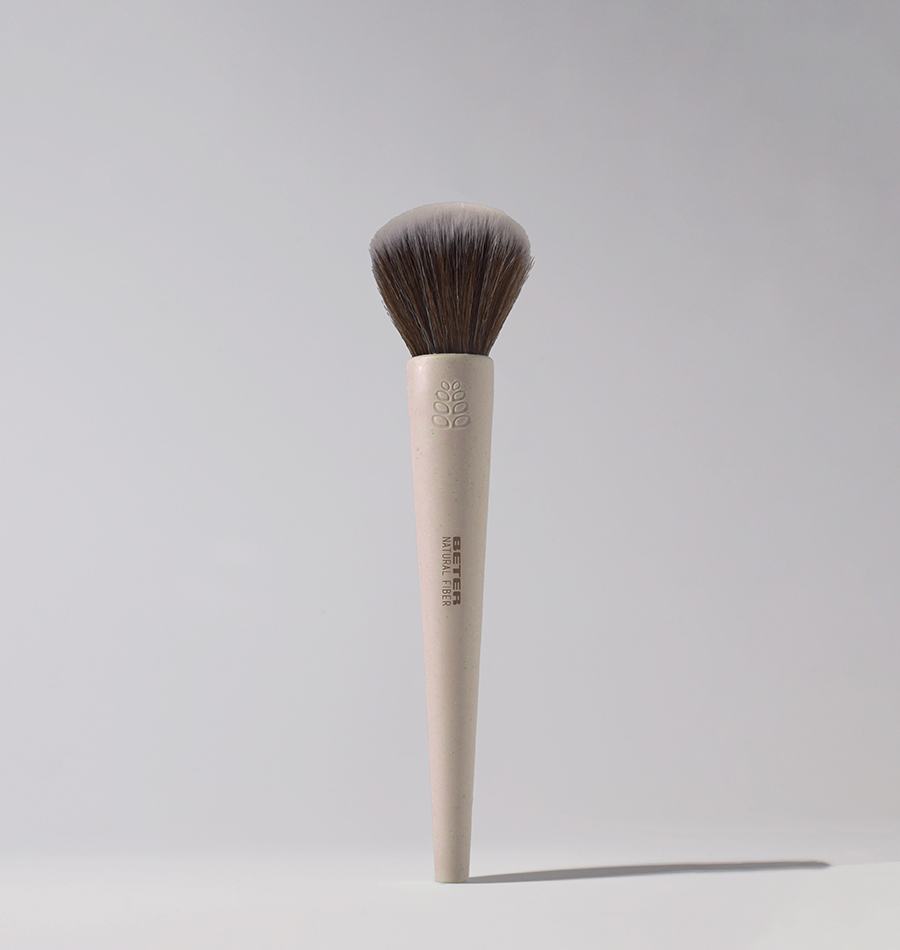 Beter BROCHA PARA MAQUILLAJE EN POLVO NATURAL FIBER Descuentos del mes