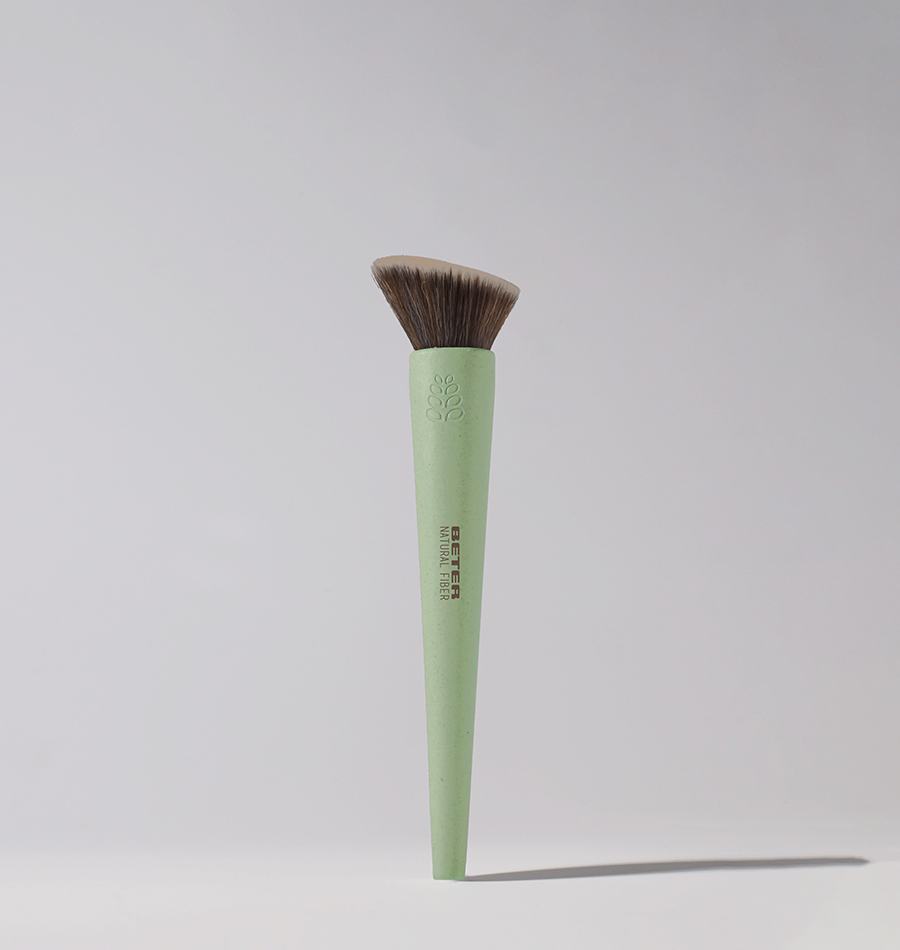 Beter BROCHA ANGULADA MAQUILLAJE FLUIDO NATURAL FIBER Última moda