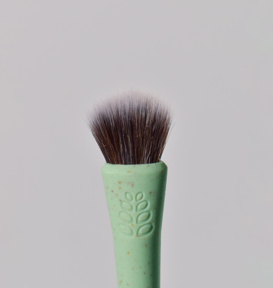 Beter PINCEL DIFUMINADOR DE SOMBRAS NATURAL FIBER Ofertas de temporada