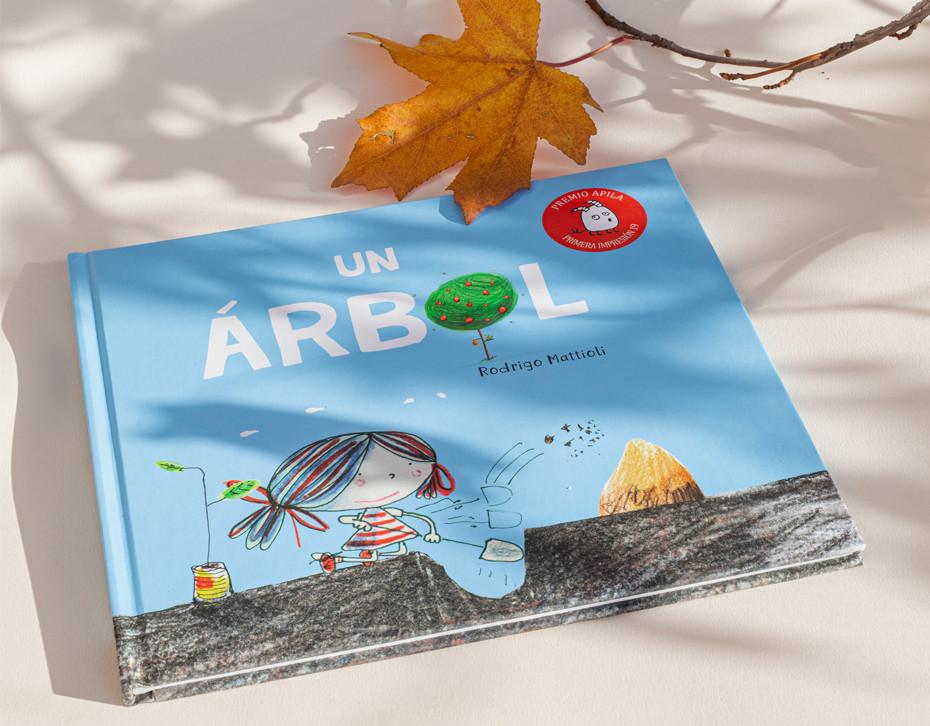Carelia Libro Ilustrado "Un Árbol"