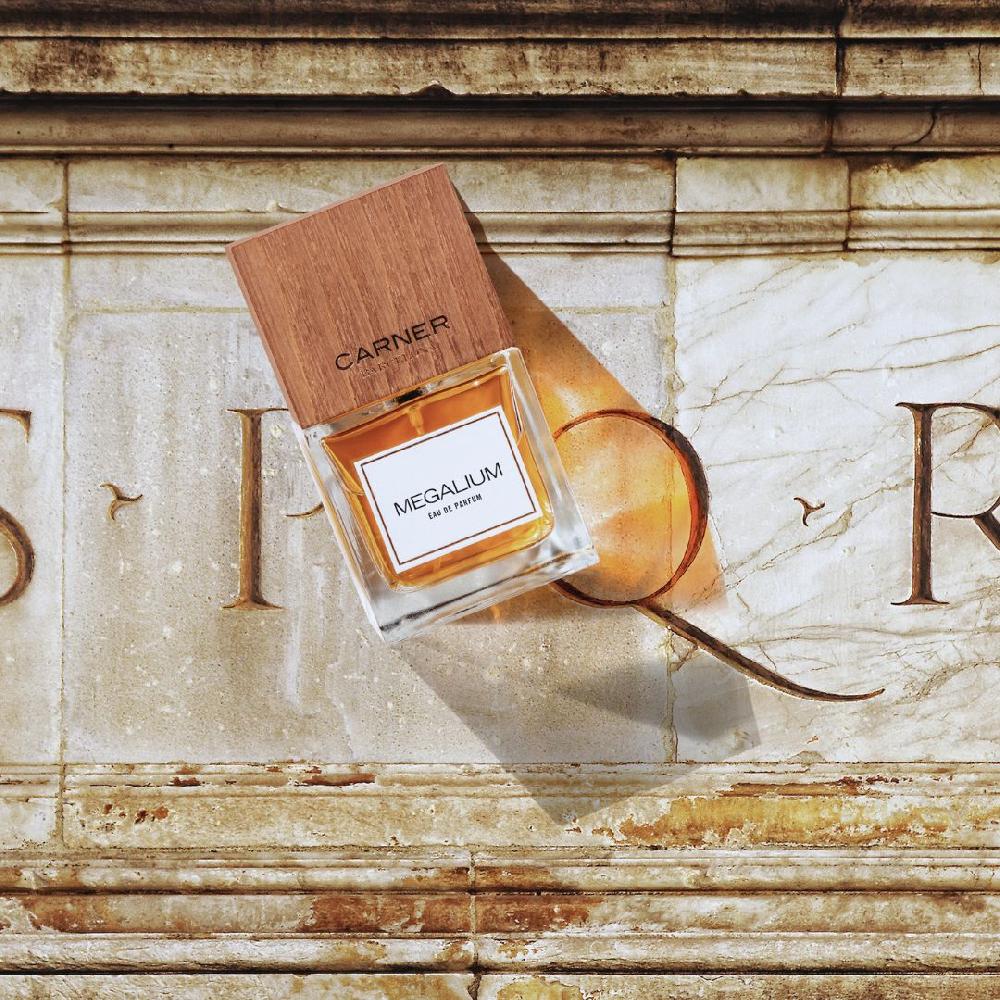 Carner barcelona Megalium - Perfume Unisex Especiado Venta caliente