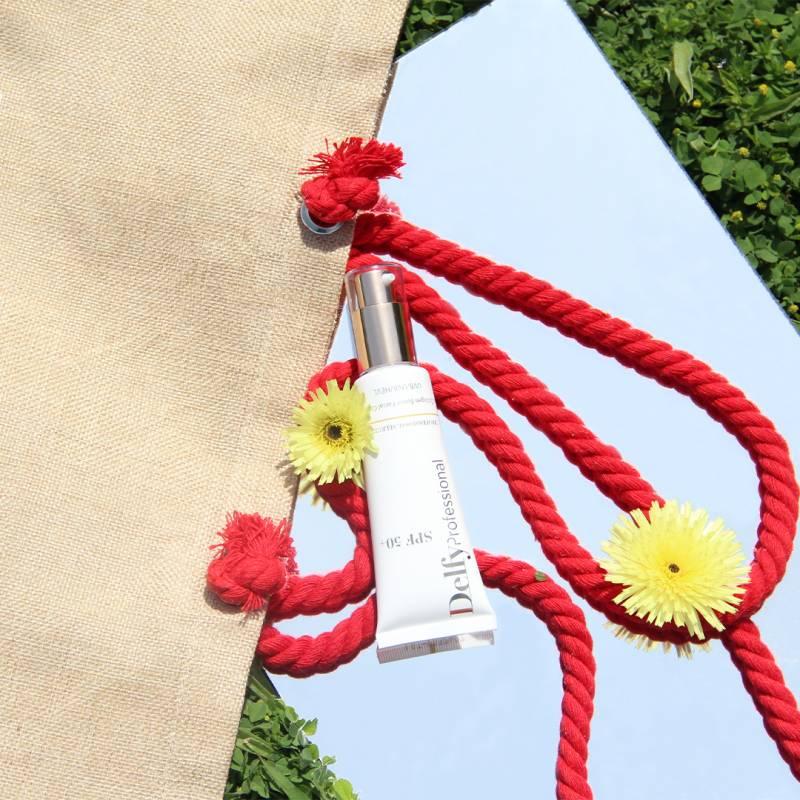 Delfy PACK SPF50+ + BOLSO ROJO Envío internacional gratuito