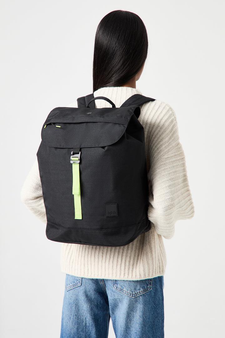 lefrik Pack Scout Vandra Black Lime Solo hoy