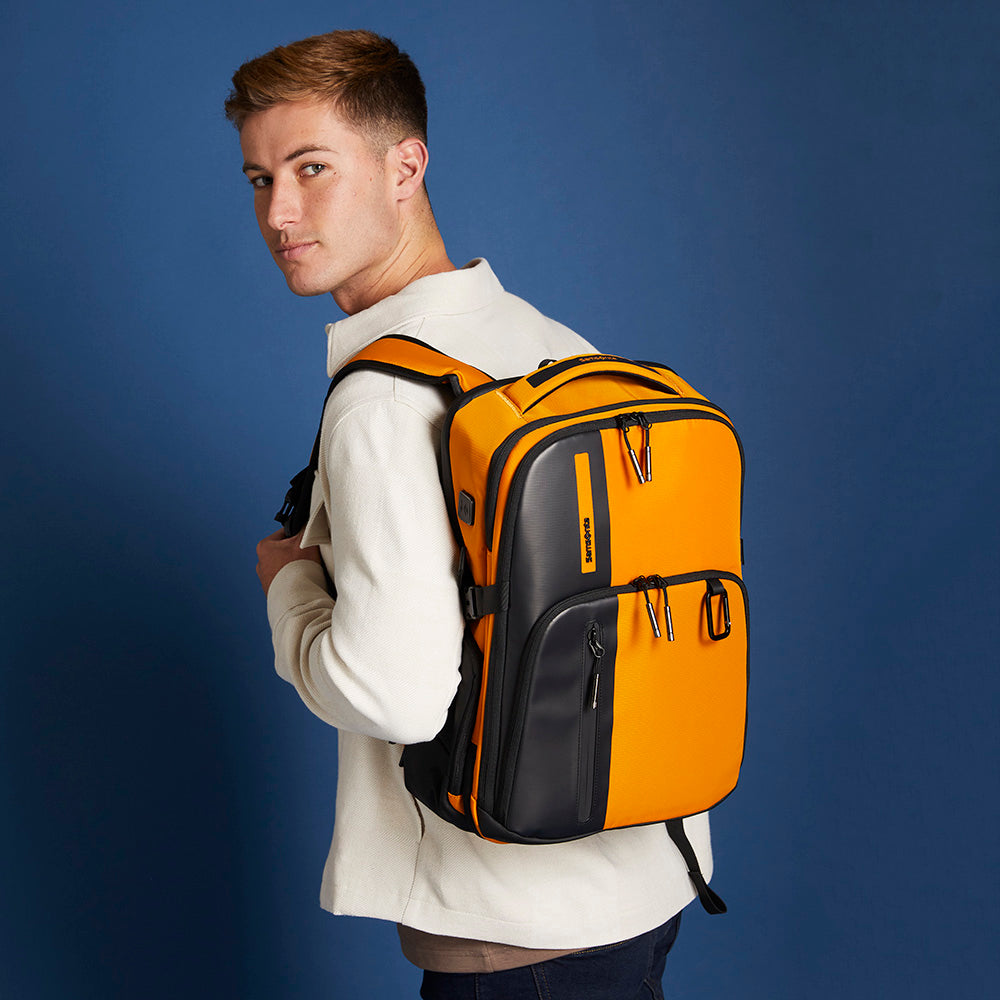 saxoline Mochila para notebook Biz2go 15.6" Amarilla Superdescuento