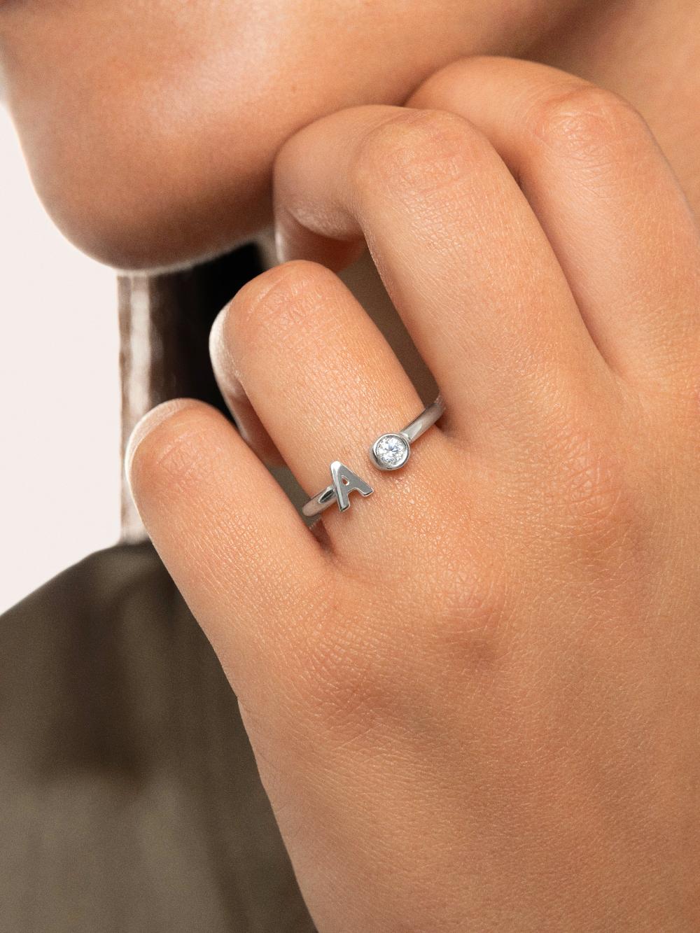 singularu Anillo Personalizado Letter Spark Plata Oferta exclusiva