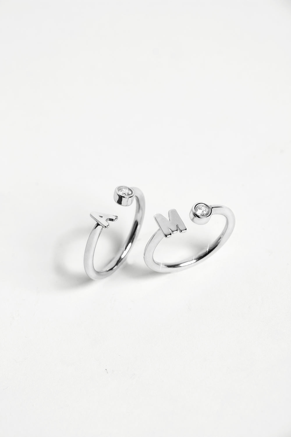 singularu Anillo Personalizado Letter Spark Plata Oferta exclusiva
