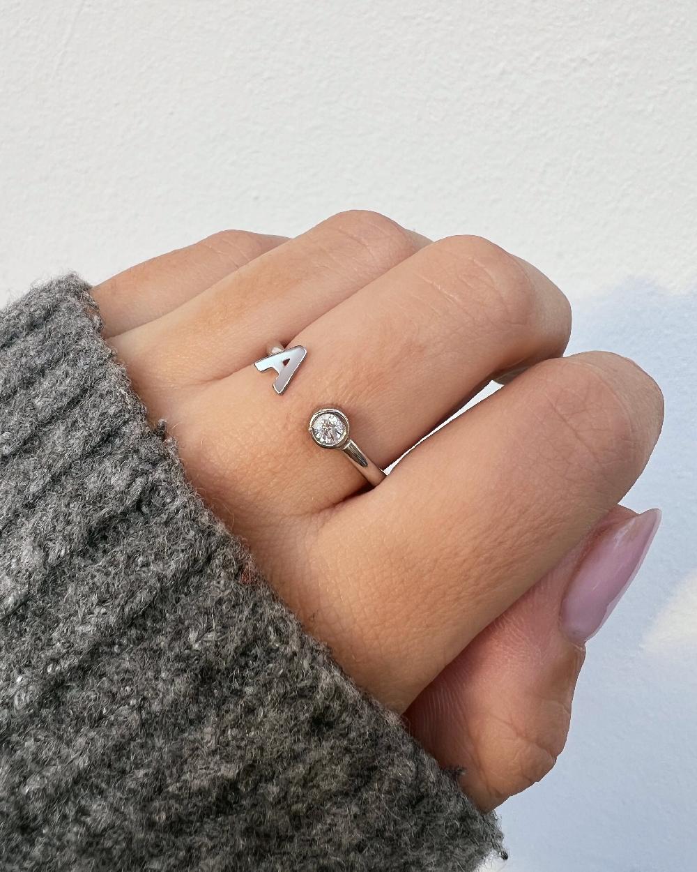 singularu Anillo Personalizado Letter Spark Plata Oferta exclusiva