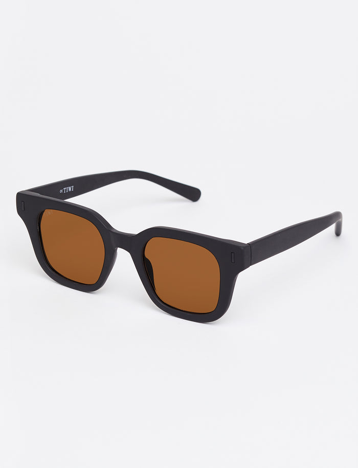 tiwi LIO Rubber Black with Orange Lenses Solo hoy