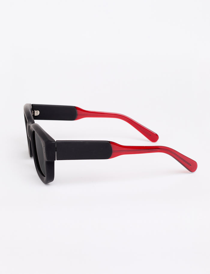 tiwi NICO Rubber Black / Red Temples En oferta