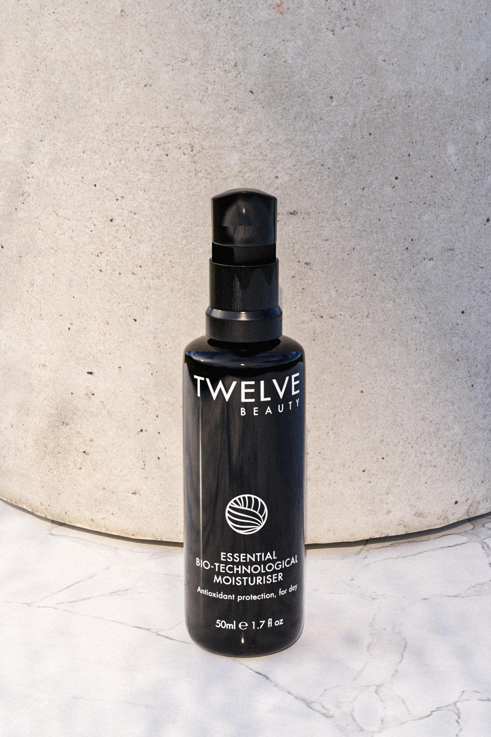 twelve Essential Bio-Technological Moisturiser Precios de Black Friday