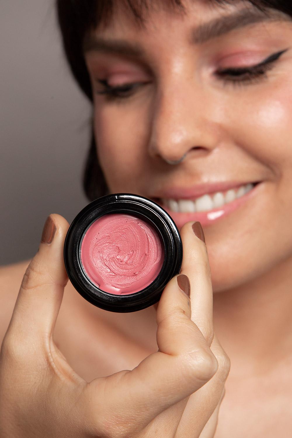 twelve Tint & Glow Happy Nuance En línea