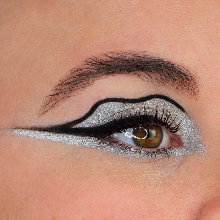 viva la diva Playlist Smooth Gel eyeliner #1 Currently Listening Grandes ahorros