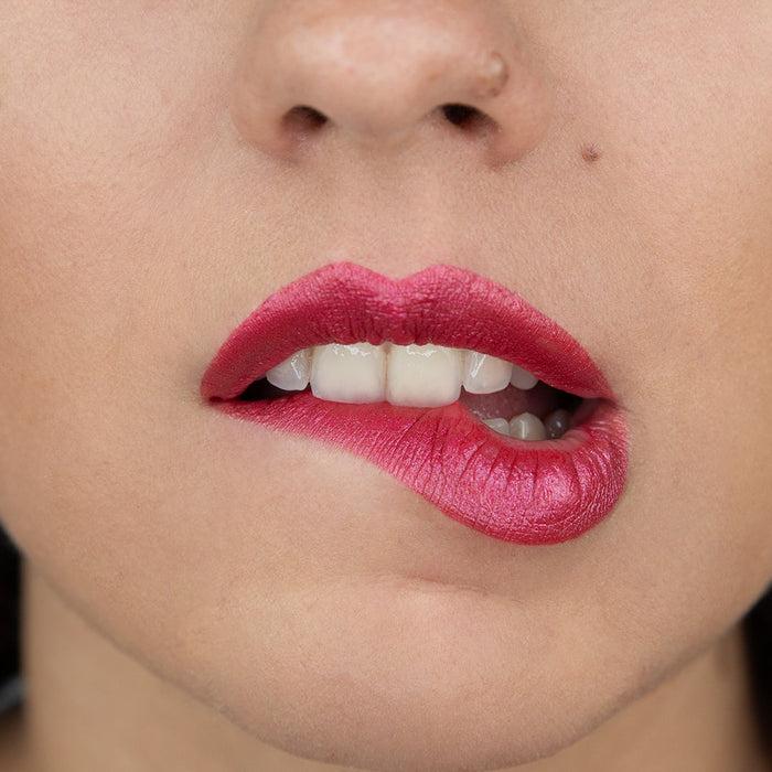 viva la diva Lipstick Cherry Red #24 Oferta exclusiva