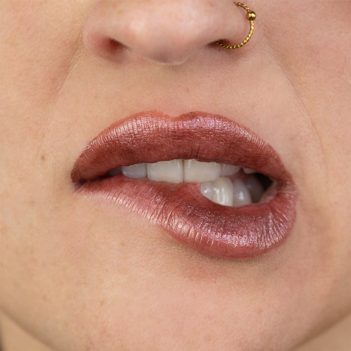 viva la diva Metallic Shine Liptint Coconut Venta caliente