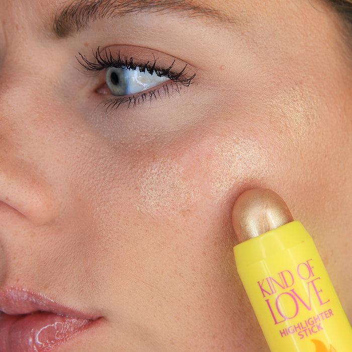 viva la diva Kind of Love Highlighter Stick #2 Erotic Última moda