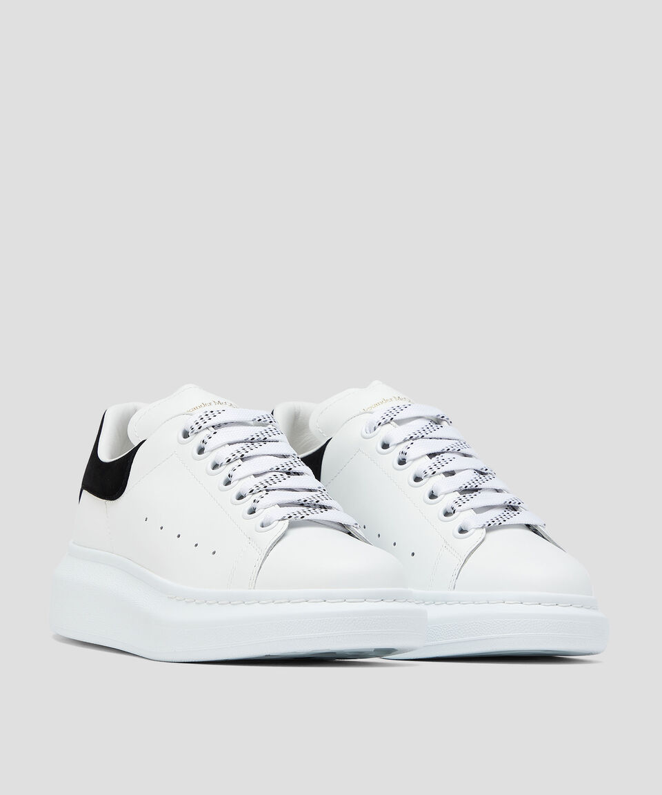 McQueen Tenis casuales con plataforma Exagerated en piel blancos Mujer Venta caliente
