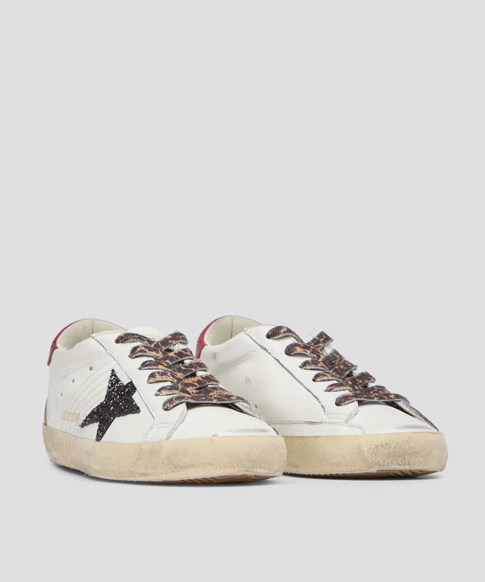 Golden Goose Deluxe Brand Tenis casuales Super-Star Classic en piel vacuna Mujer Envío gratis