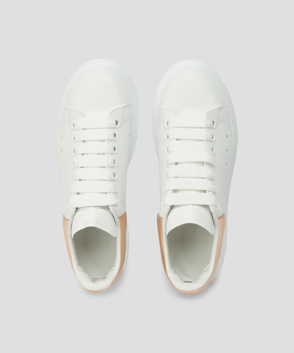 McQueen Tenis de piel Larry con talón metalizado Mujer COMPRAR AHORA