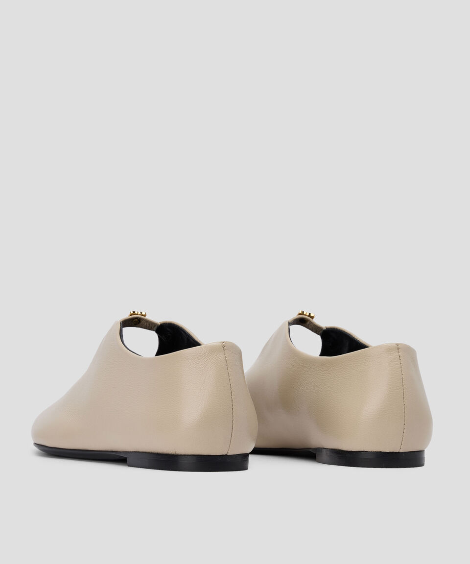 Givenchy Flats 4G Liquid en piel Mujer Últimos 3 días