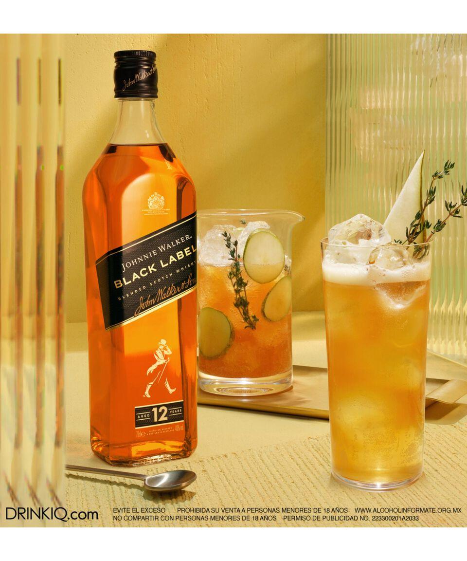 Johnnie Walker Whisky Johnnie Walker Black Label Blended Scotch 750 ml Grandes descuentos