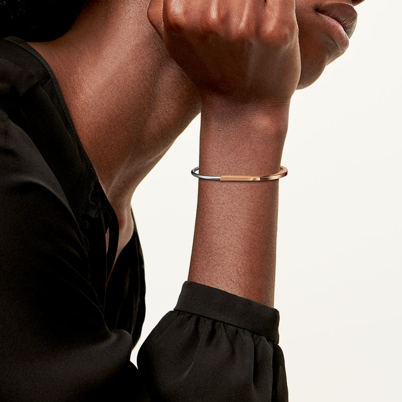 Tiffany & Co. Tiffany Lock Brazalete estrecho de oro rosa y blanco Rebajas de fin de temporada