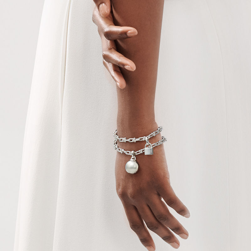 Tiffany & Co. Tiffany HardWear Pulsera de varias vueltas con eslabones pequeños de plata de ley Descuentos del mes