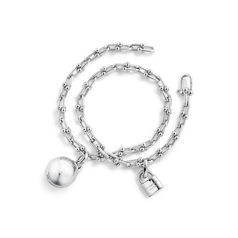 Tiffany & Co. Tiffany HardWear Pulsera de varias vueltas con eslabones pequeños de plata de ley Descuentos del mes