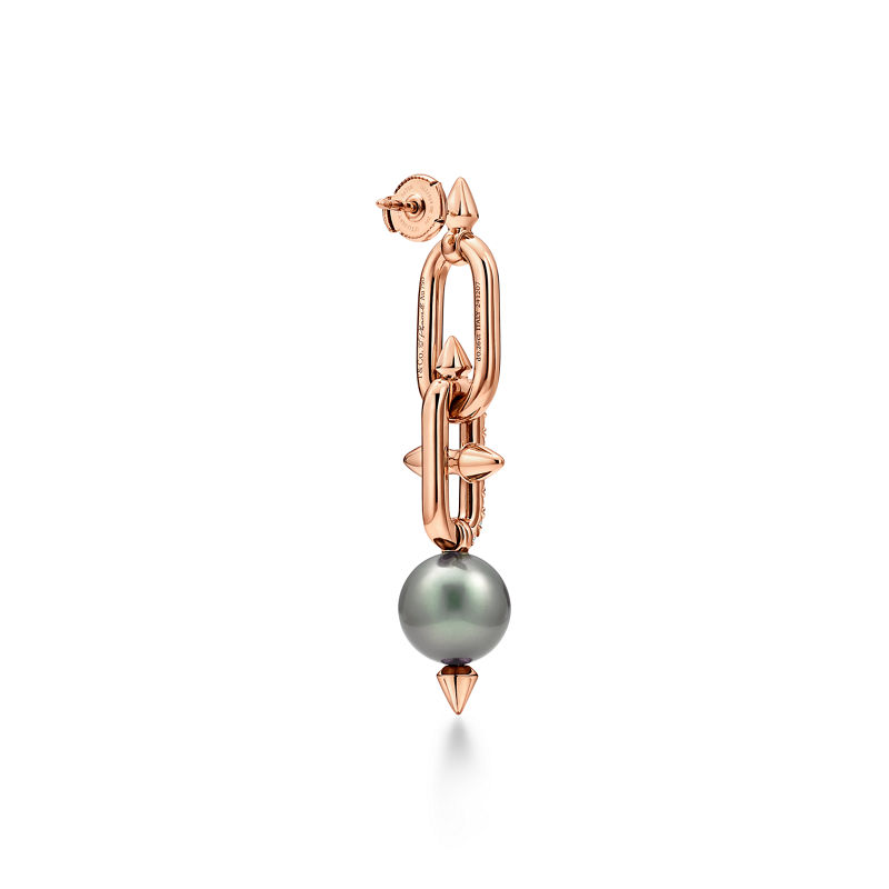 Tiffany & Co. Tiffany Titan by Pharrell Williams Pendientes de perlas de Tahití y oro con diamantes Gran oferta