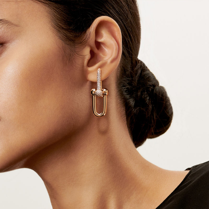 Tiffany & Co. Tiffany HardWear Pendientes de eslabones grandes de oro amarillo con diamantes en pavé Promoción por tiempo limitado