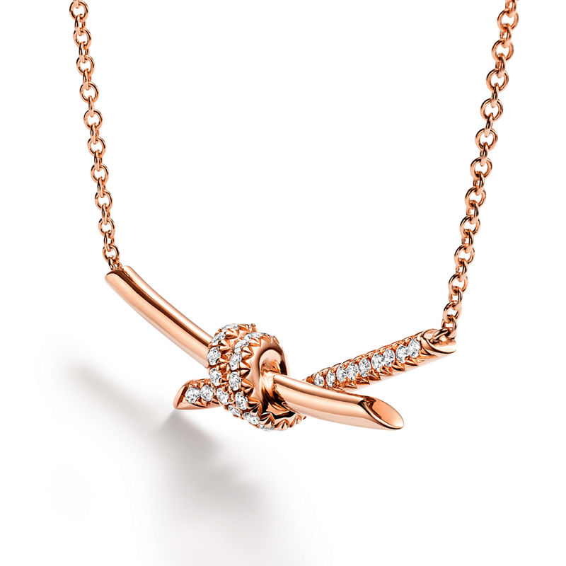 Tiffany & Co. Tiffany Knot Colgante en oro rosa con diamantes Superdescuento