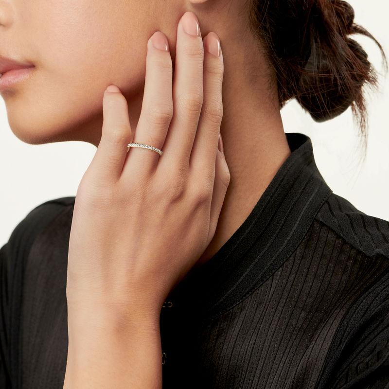 Tiffany & Co. Tiffany Soleste Anillo Full Eternity en oro amarillo con diamantes Oferta especial de fábrica