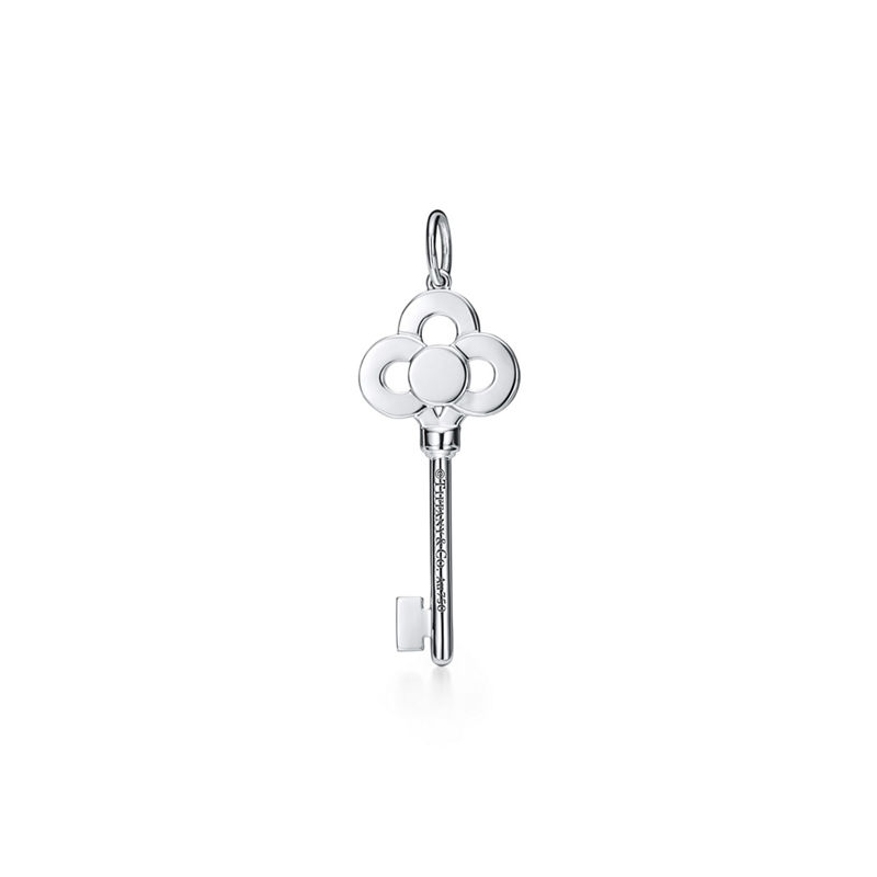 Tiffany & Co. Tiffany Keys Colgante de llave en forma de corona mini en oro blanco de 18 quilates con diamantes Devoluciones gratuitas