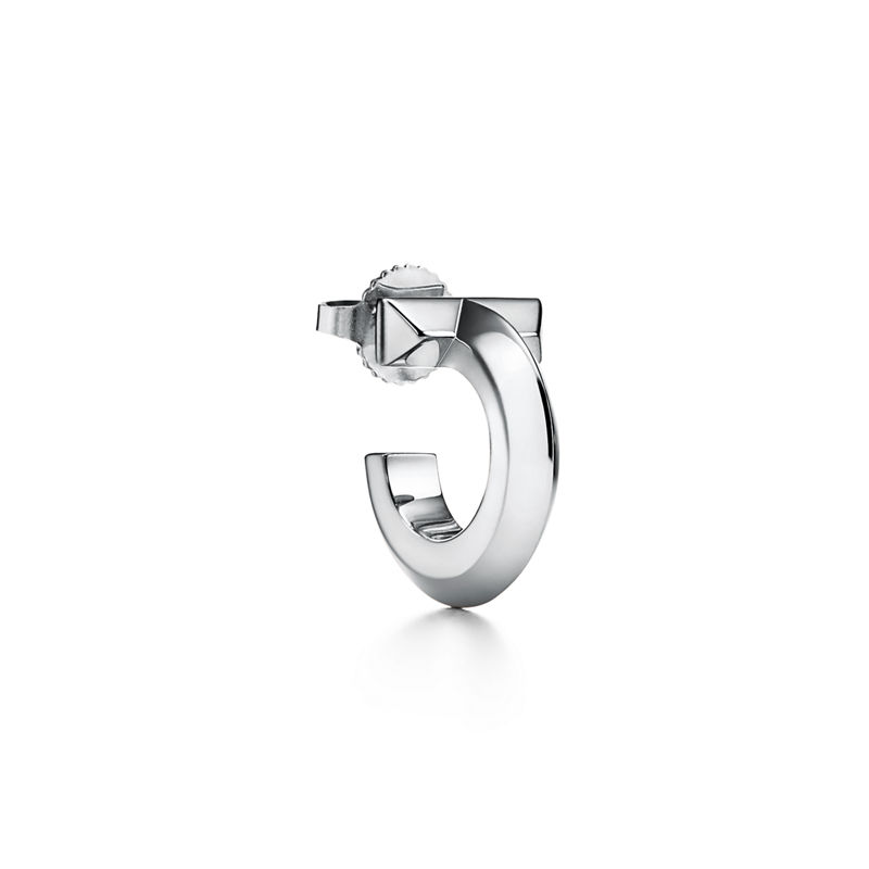 Tiffany & Co. Tiffany T Pendientes de aro T1 de oro blanco Tienda