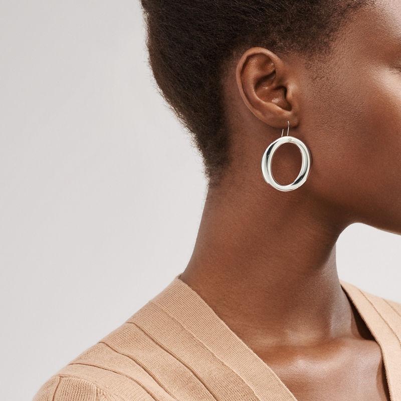 Tiffany & Co. Elsa Peretti® Pendientes con cierre de gancho Sevillana Oferta especial