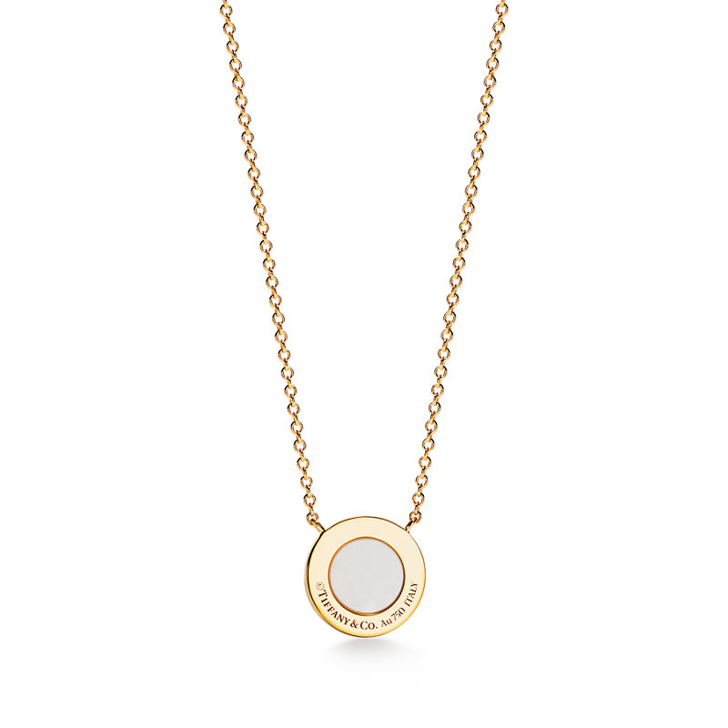 Tiffany & Co. Tiffany T Colgante circular de diamantes y nácar de oro amarillo Rebajas online
