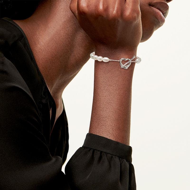 Tiffany & Co. Elsa Peretti® pulsera de perlas Open Heart Oferta exclusiva