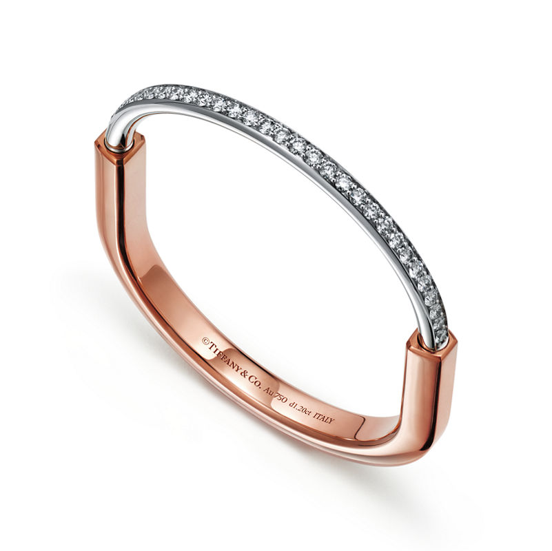 Tiffany & Co. Tiffany Lock Brazalete en oro rosa y blanco con medio pavé de diamantes Rebajas de fin de temporada