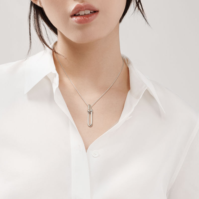 Tiffany & Co. Tiffany HardWear Colgante con eslabón alargado de plata de ley Descuento