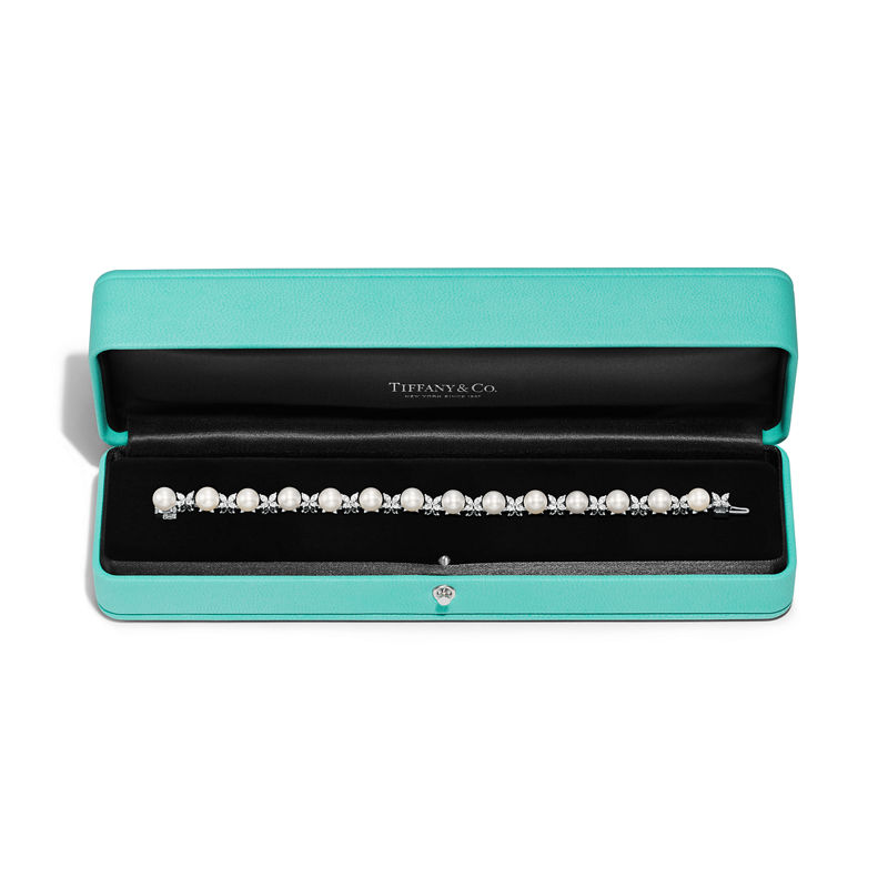 Tiffany & Co. Tiffany Victoria® Pulsera de tenis en platino con diamantes y perlas Solo hoy