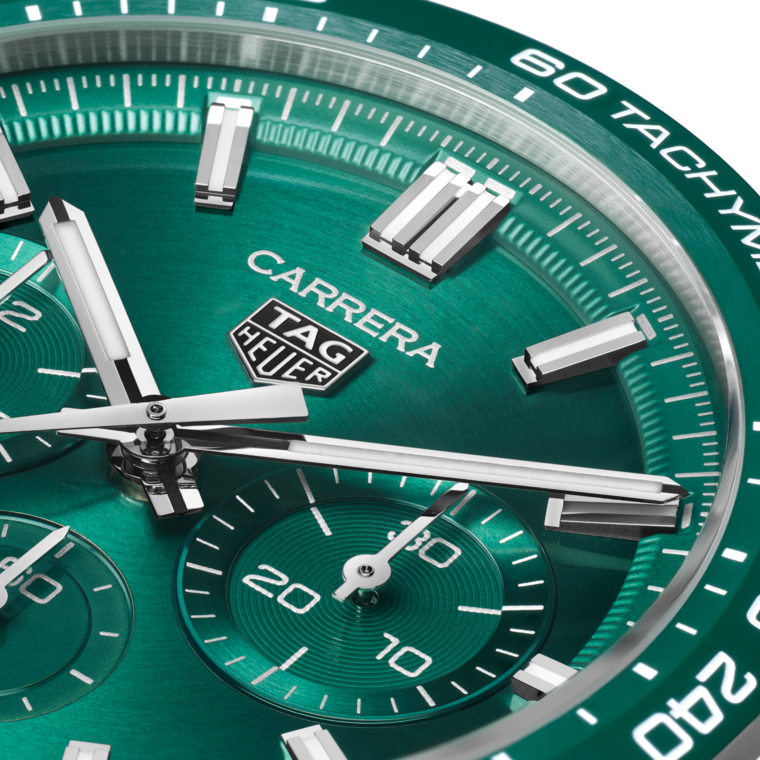 TAG Heuer TAG Heuer Carrera Chronograph Automático 44 mm Acero y cerámica CBN2A1N.BA0643 Últimos 2 días
