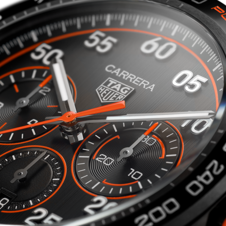 TAG Heuer TAG Heuer Carrera Chronograph x Porsche Orange Racing Automático 44 mm Acero con revestimiento de DLC CBN2A1M.FC6526 Último día